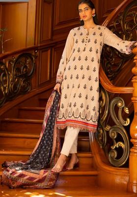 3 Pcs Women's Unstitched Lawn Digital Print Suit