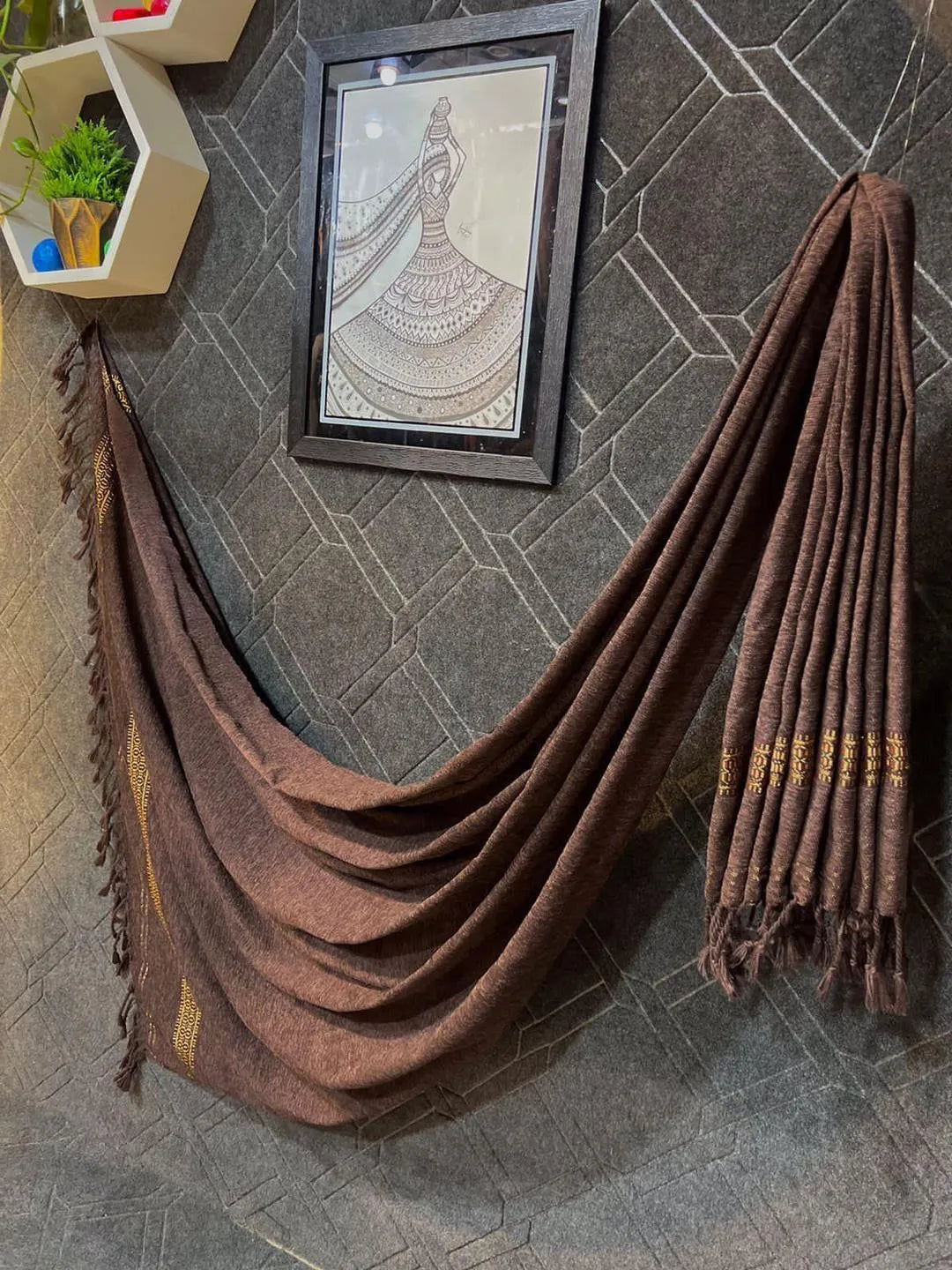 Luxurious 1 Pc Men's Velvet Plain Shawl in Brown Color