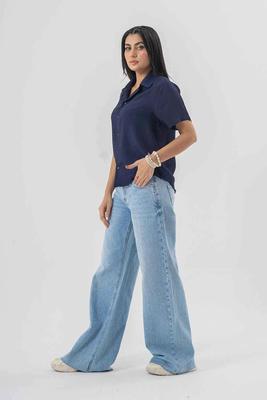 Easygoing Wide-Leg Blue Jeans for Effortless Trendy Style